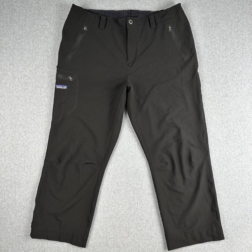 Patagonia Womens XL Black Softshell Hiking Cargo Pants Stretch Technical Outdoor